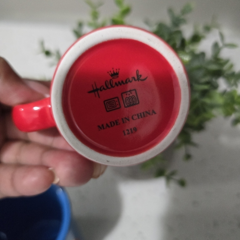 Hallmark The Legend and The Legacy Mug Set - Blue and Red - Picture 8 of 9